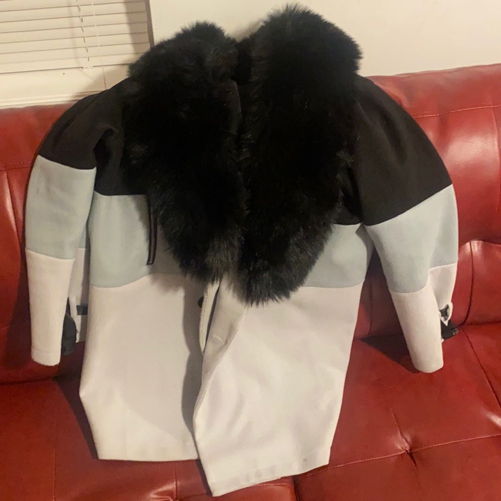 Jacket with fur collar